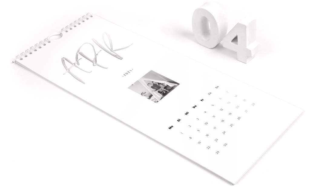 Sendmoments Fotokalender Als Wandkalender Oder Tischkalender Gunstig Online Bestellen Mit Eigenen Fotos Gestalten